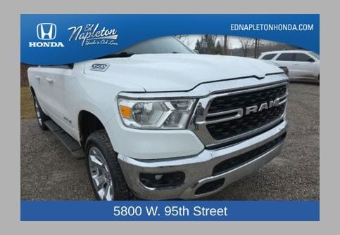 2022 RAM 1500 Big Horn/Lone Star 4x4 Crew Cab 5'7's photo