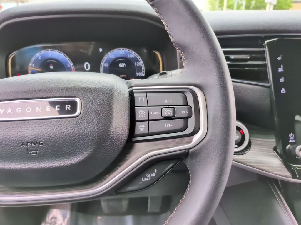 2023 Jeep Wagoneer Series III - Photo 26