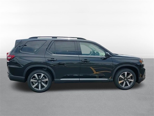 2025 Honda Pilot Elite photo 3