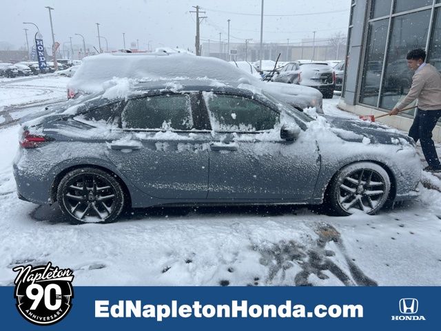 2024 Honda Civic Hatchback Sport's photo