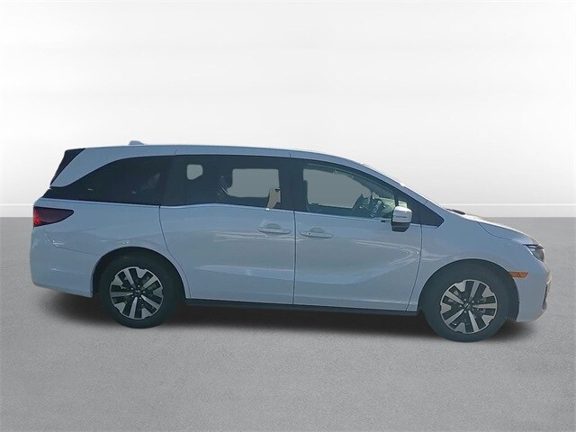 2026 Honda Odyssey EX-L photo 4