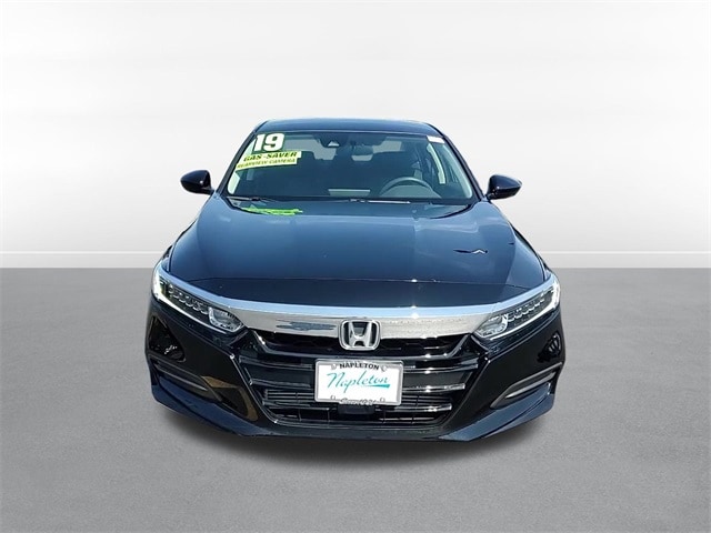 Used 2019 Honda Accord LX with VIN 1HGCV1F18KA024128 for sale in Oak Lawn, IL