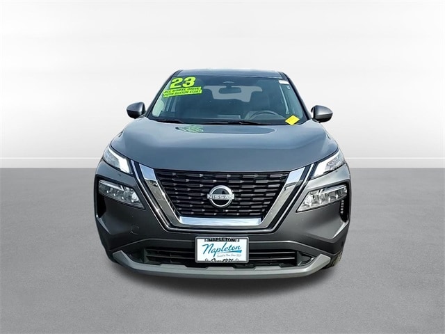 Used 2023 Nissan Rogue SV with VIN 5N1BT3BB1PC901950 for sale in Oak Lawn, IL
