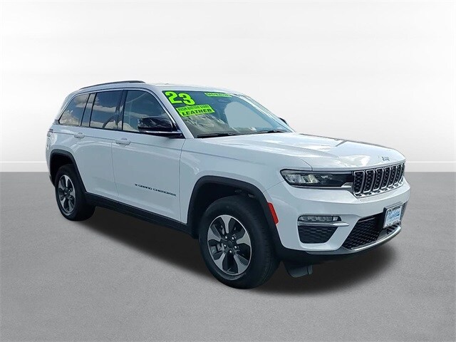 2023 Jeep Grand Cherokee 4xe Sport photo 3