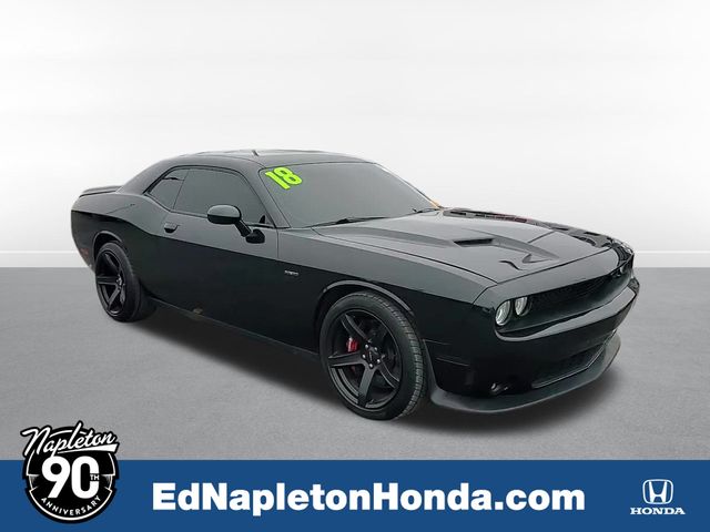 2018 Dodge Challenger R/T Plus's photo