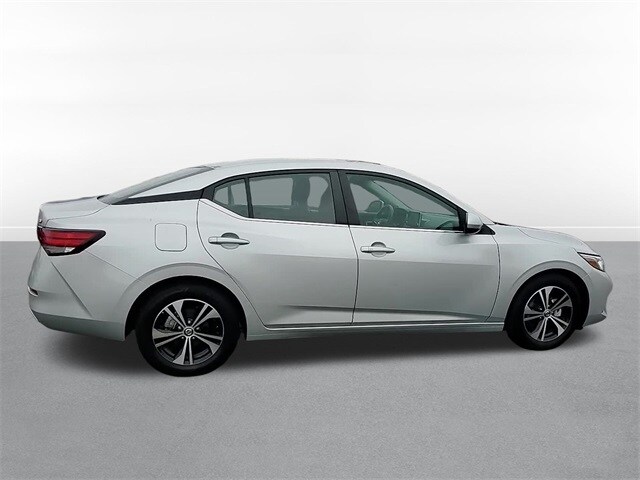 2023 Nissan Sentra SV photo 3