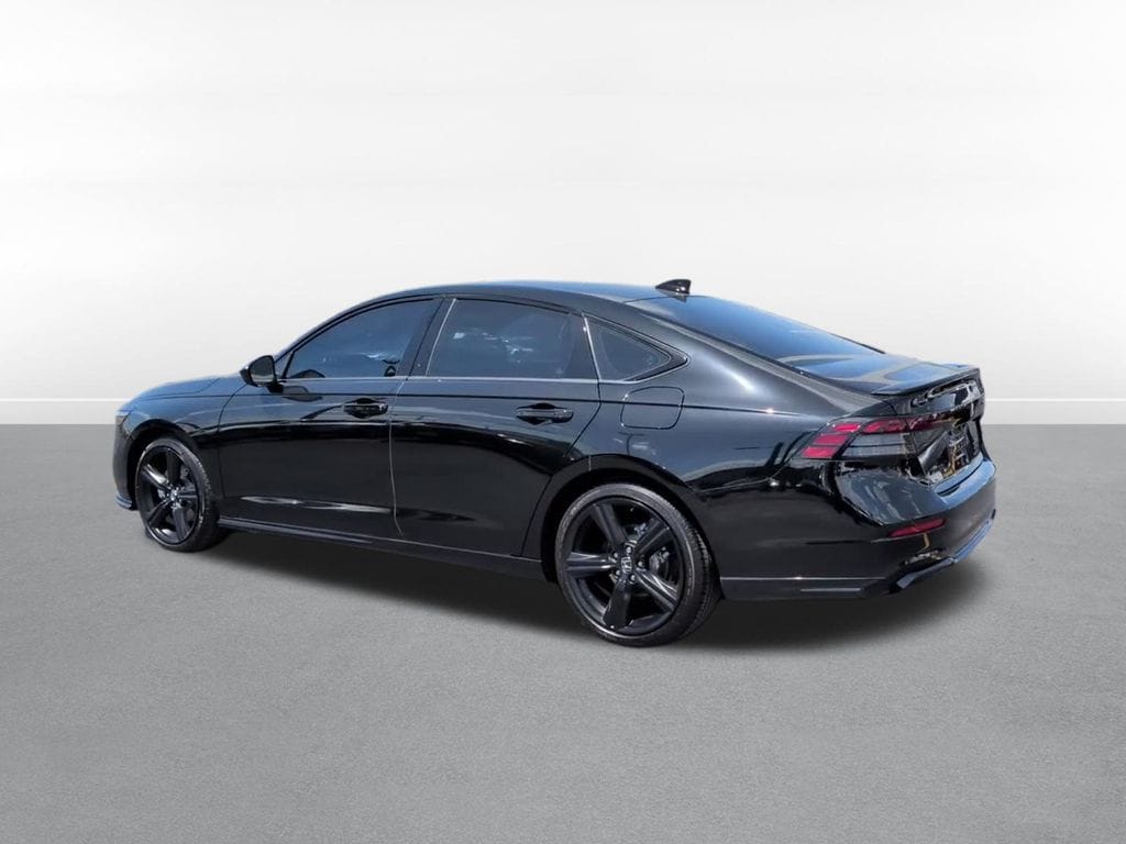 2026 Honda Accord Hybrid Sport-L - Photo 8