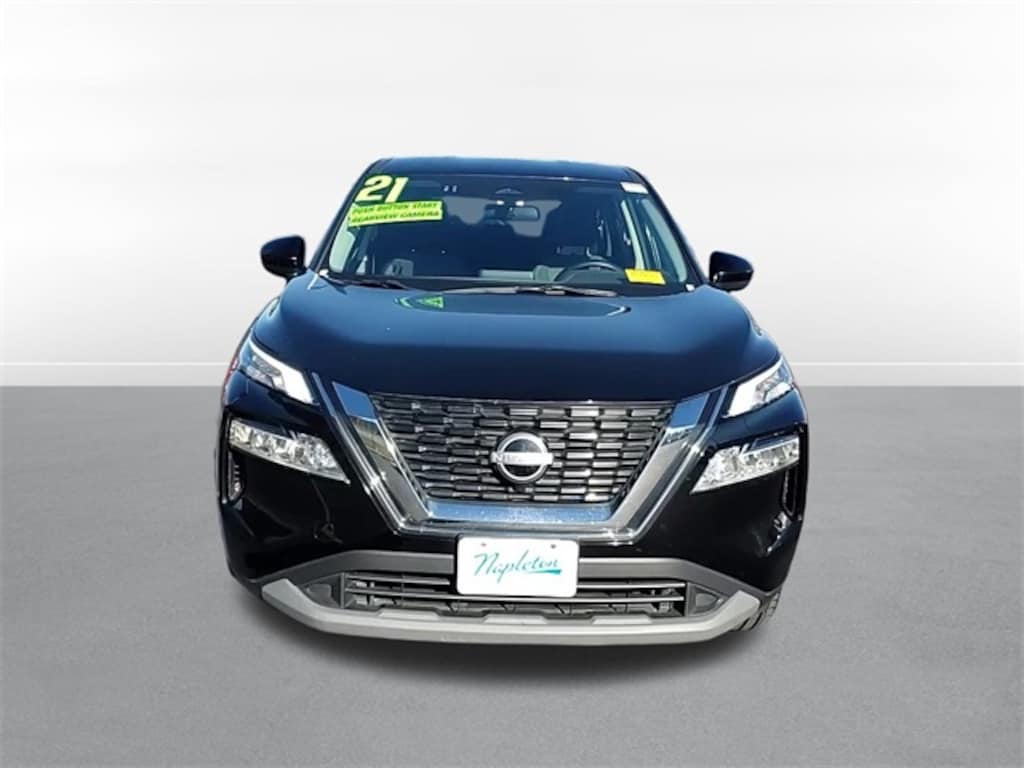 Used 2023 Nissan Rogue SV Sport Utility