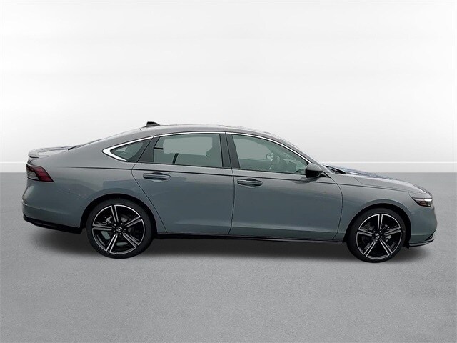 2025 Honda Accord Hybrid Sport photo 4