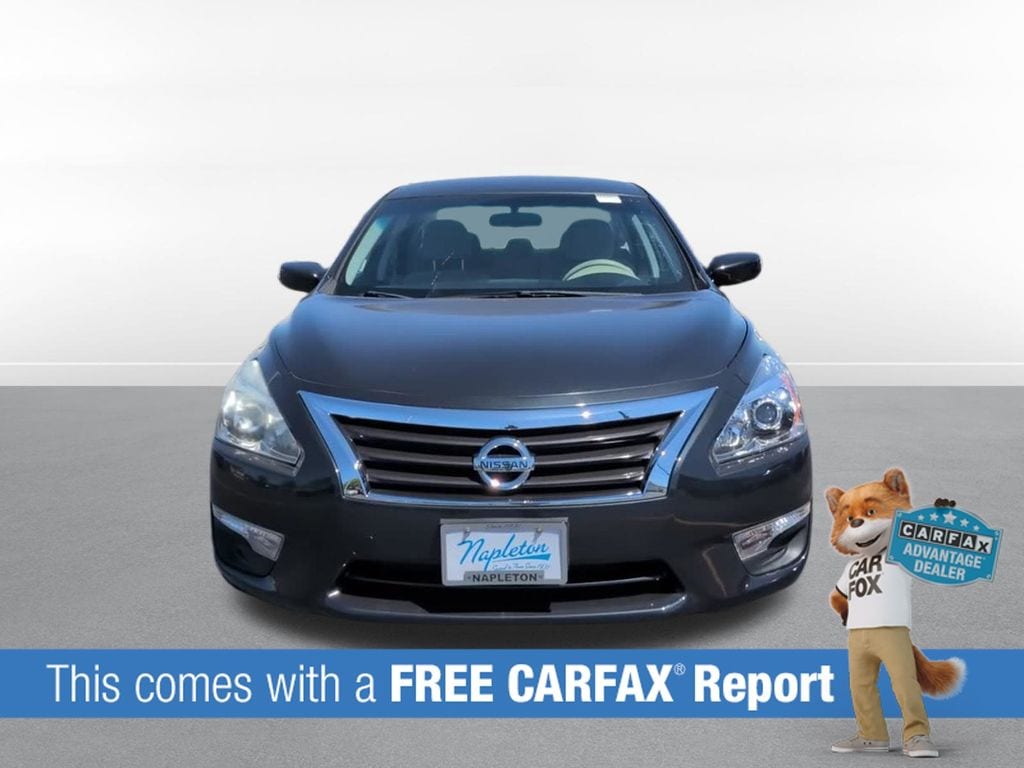 Used 2015 Nissan Altima S with VIN 1N4AL3APXFC184658 for sale in Oak Lawn, IL