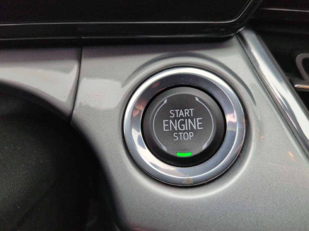 2025 Chevrolet Trax LT - Photo 17