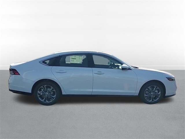 2025 Honda Accord Hybrid EX-L photo 4