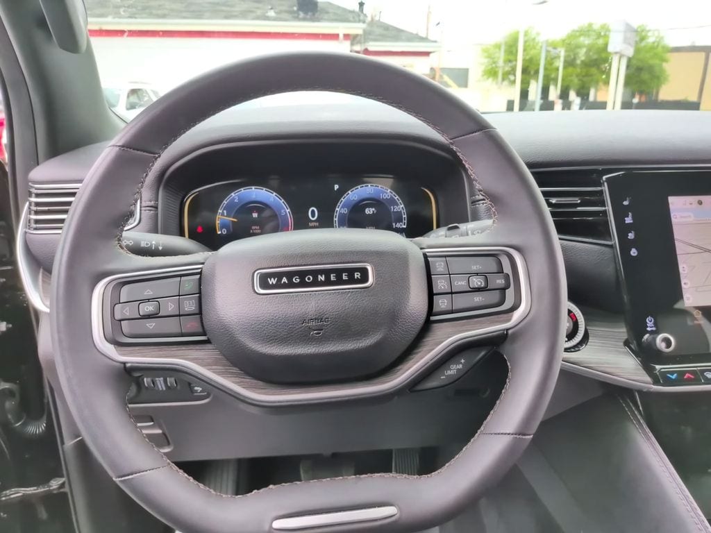2023 Jeep Wagoneer Series III - Photo 27