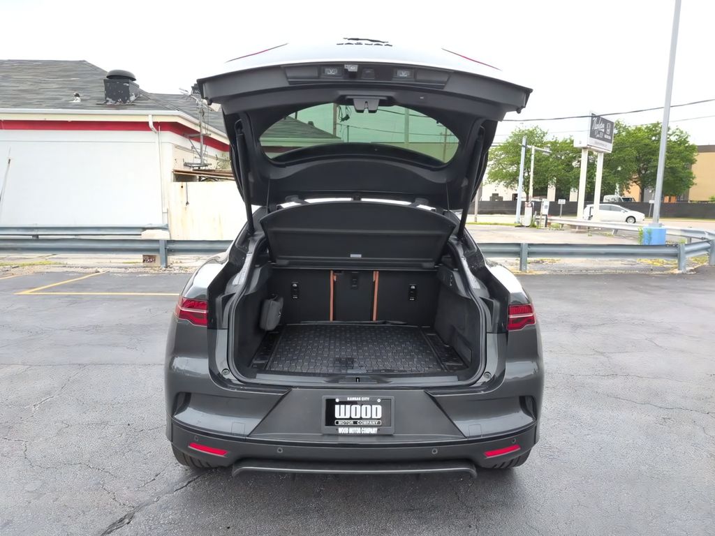 2024 Jaguar I-PACE R-Dynamic HSE - Photo 16