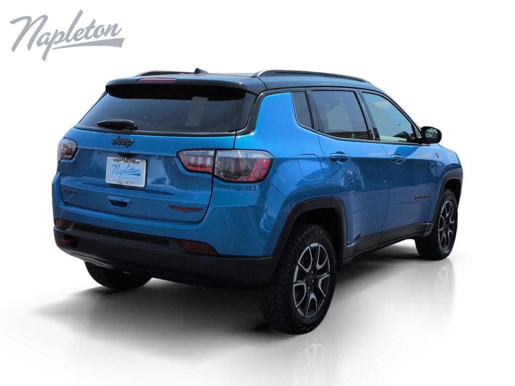 2025 Jeep Compass Trailhawk - Photo 6