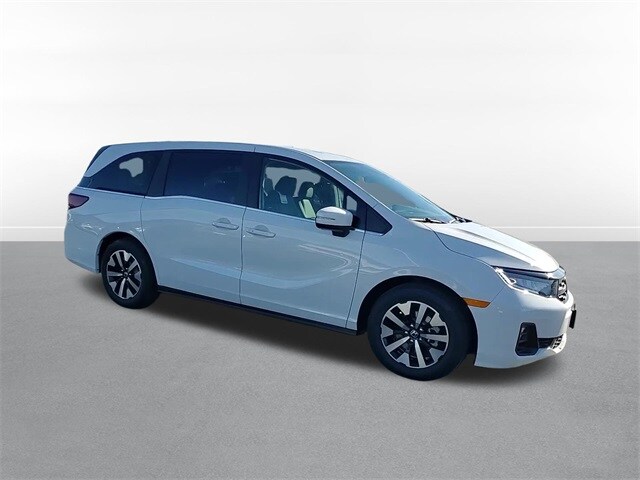 2026 Honda Odyssey EX-L photo 2