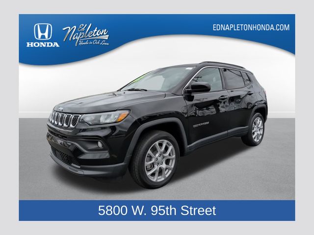 2023 Jeep Compass Latitude Lux 4X4's photo
