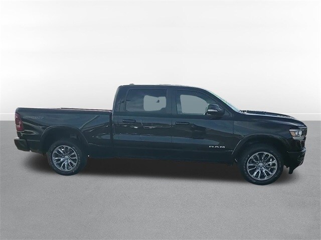 2022 Ram 1500 Laramie photo 4
