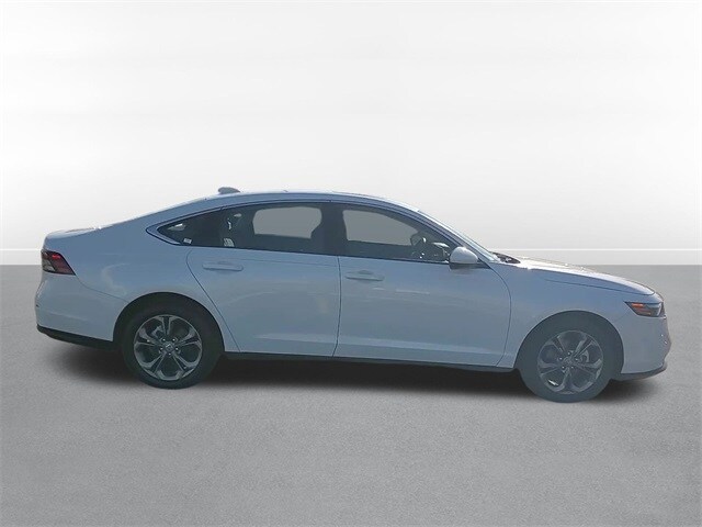 2024 Honda Accord EX photo 4