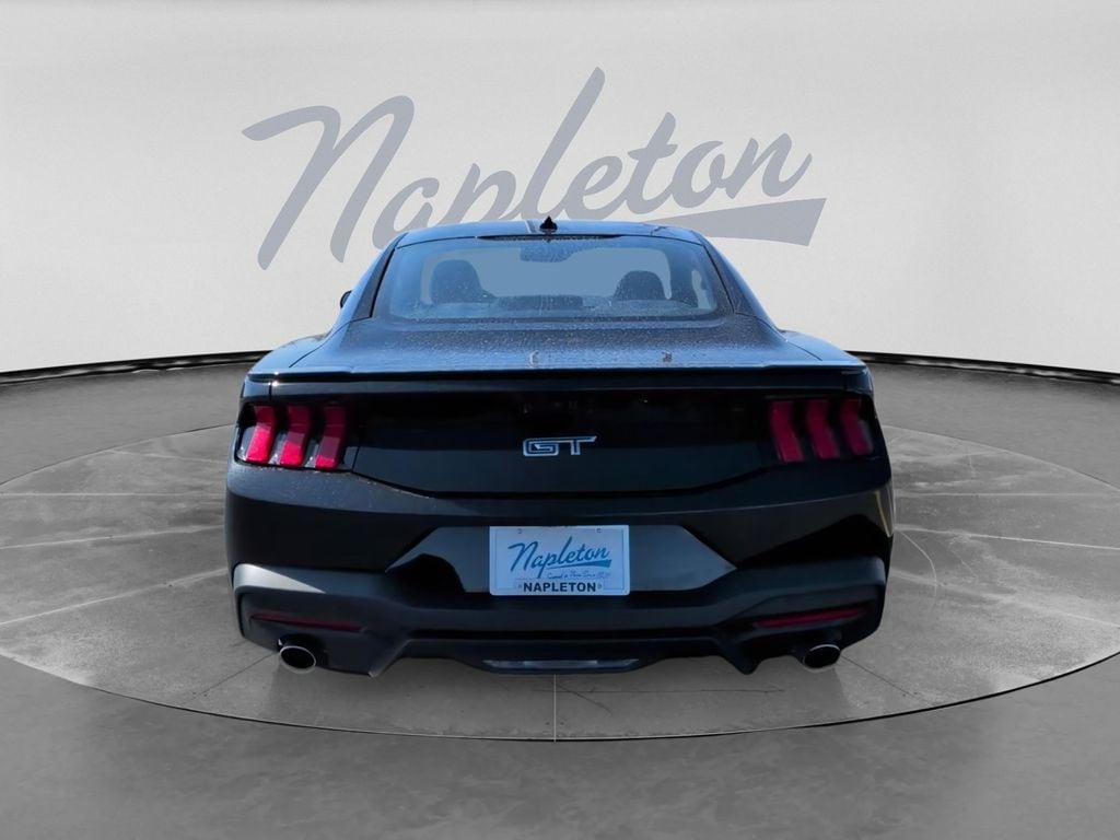 2024 Ford Mustang GT Premium - Photo 8