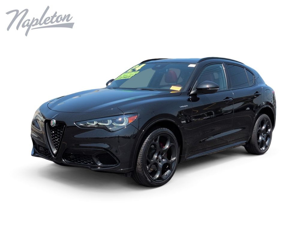 2024 Alfa Romeo Stelvio