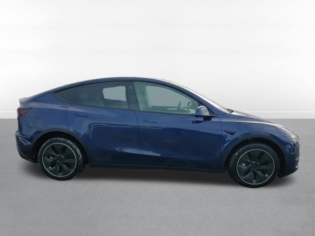 Used 2022 Tesla Model Y Long Range Sport Utility