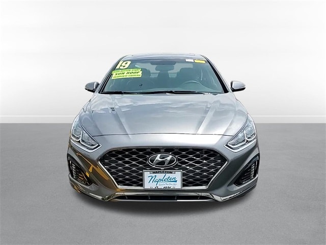Used 2019 Hyundai Sonata Sport with VIN 5NPE34AF5KH730581 for sale in Oak Lawn, IL