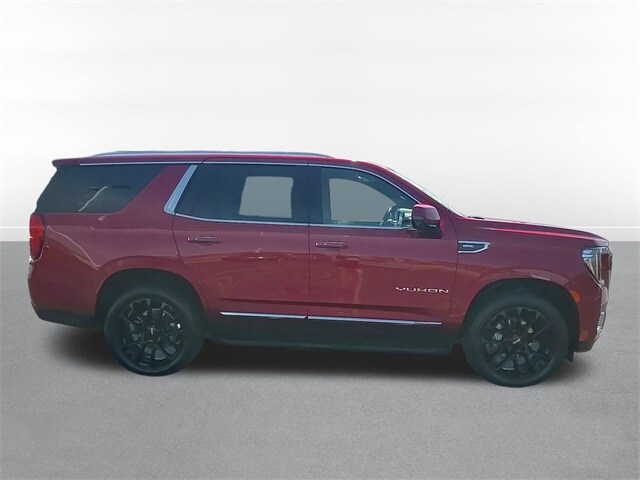 2023 Gmc Yukon SLT photo 4