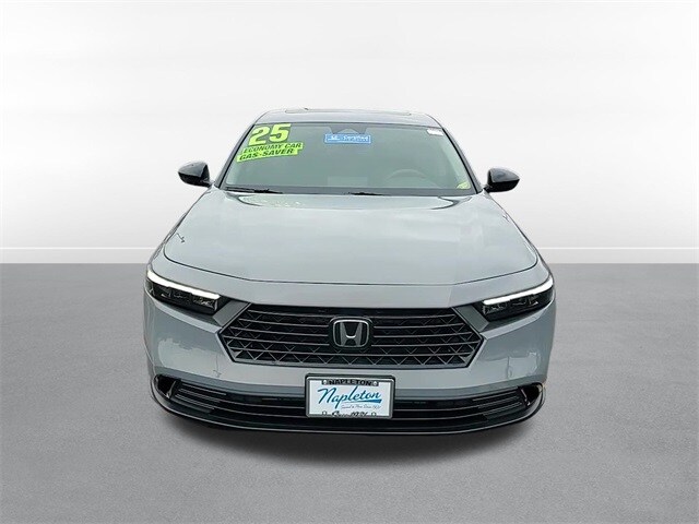 2025 Honda Accord SE photo 2