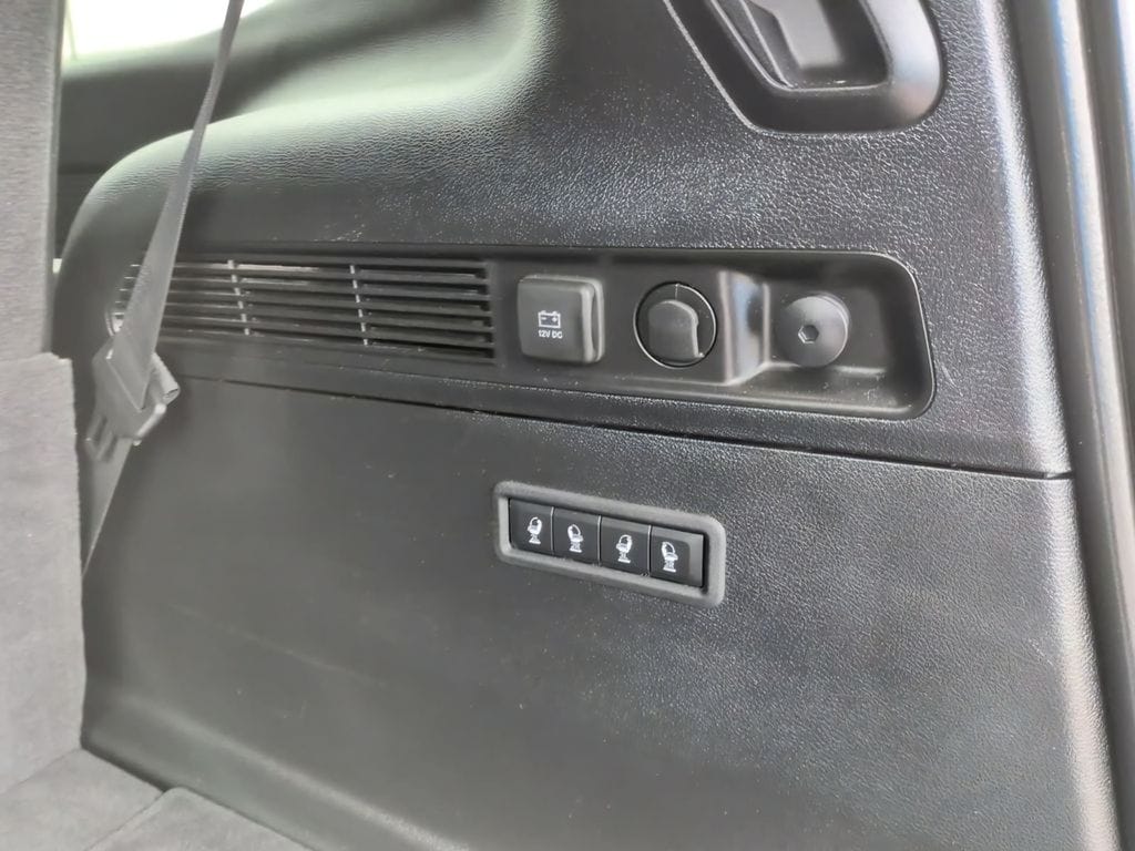 2023 Jeep Wagoneer Series III - Photo 18