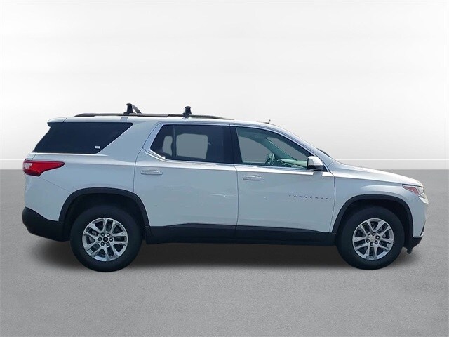2021 Chevrolet Traverse photo 4