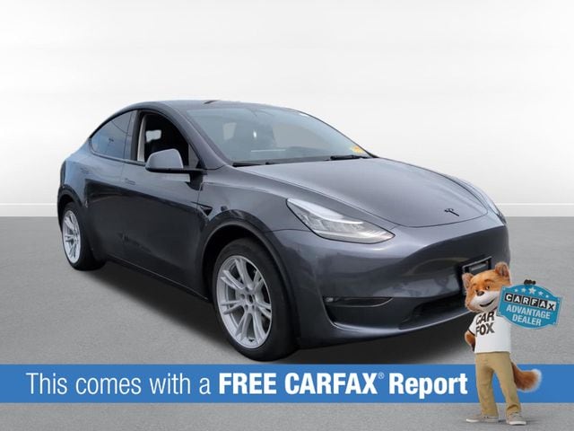 Used 2023 Tesla Model Y Long Range with VIN 7SAYGAEE3PF599595 for sale in Oak Lawn, IL