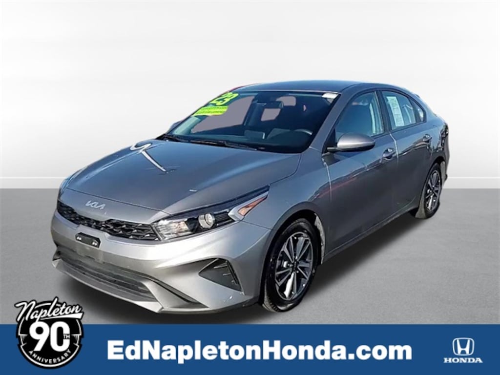 Used 2023 Kia Forte LXS Sedan