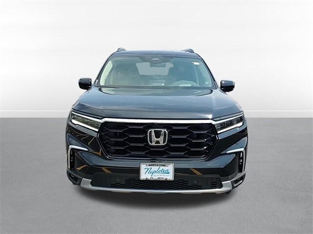 2025 Honda Pilot Elite photo 2