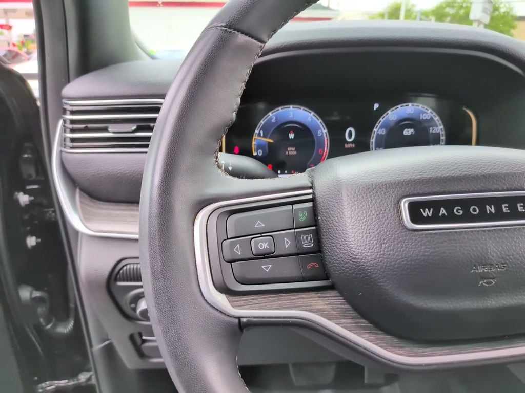 2023 Jeep Wagoneer Series III - Photo 25