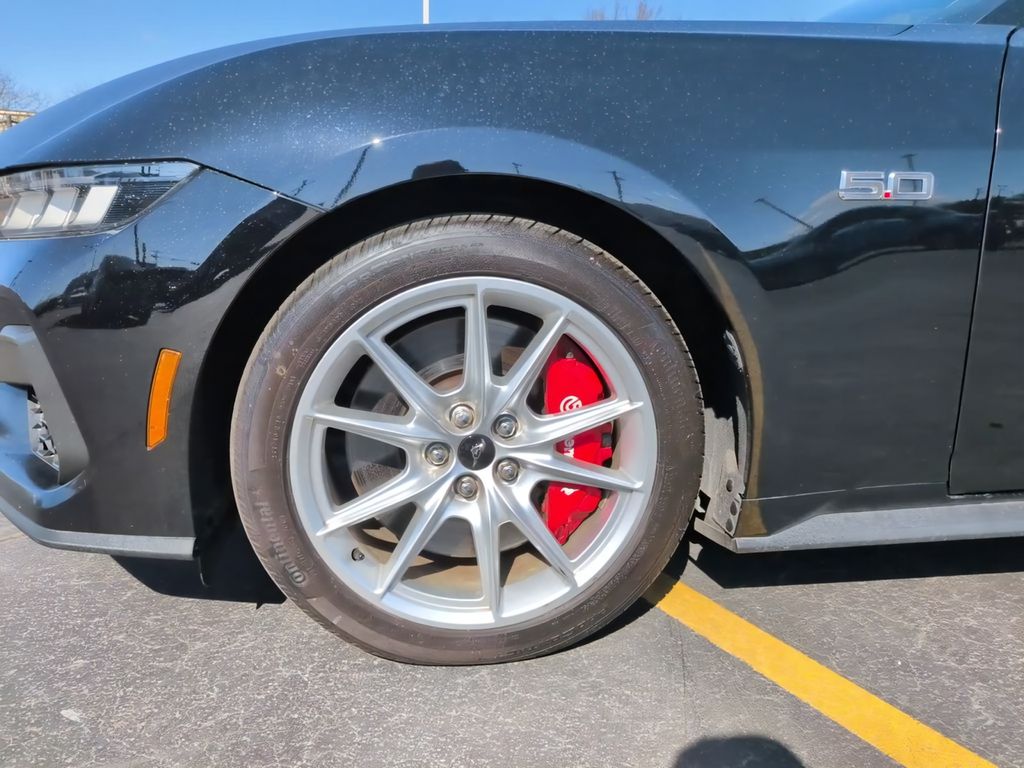 2024 Ford Mustang GT Premium - Photo 12
