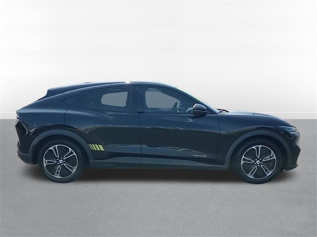 2021 Ford Mustang Mach-E Select photo 4