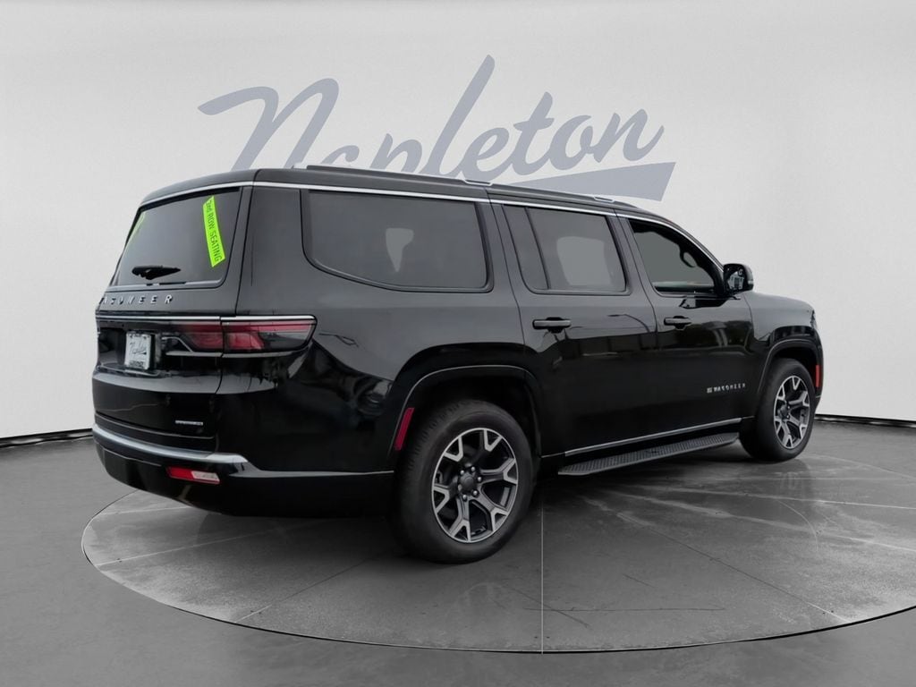 2023 Jeep Wagoneer Series III - Photo 6