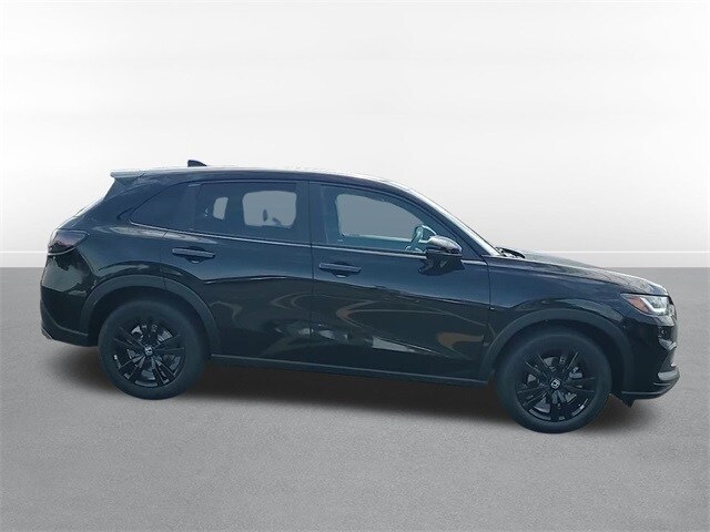2026 Honda HR-V Sport photo 4