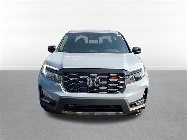 2026 Honda Ridgeline TrailSport photo 2