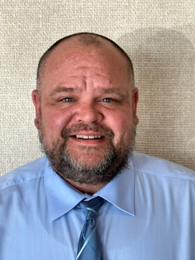 Staff member Jeff Bogyo from ID_8d8c7fa67278