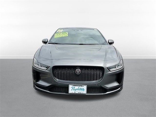 Used 2019 Jaguar I-PACE SE with VIN SADHC2S17K1F73283 for sale in Oak Lawn, IL