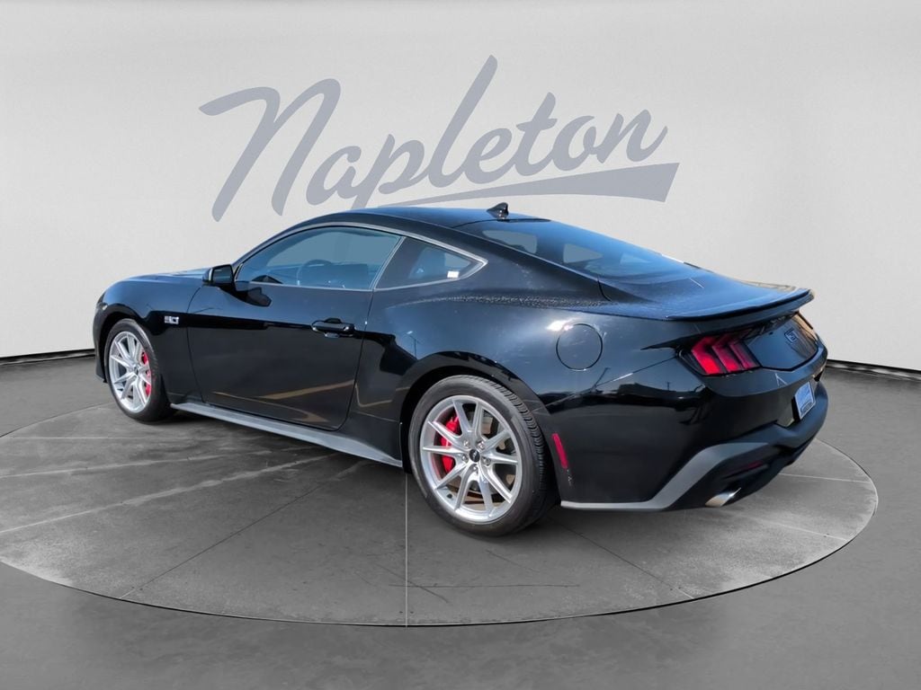 2024 Ford Mustang GT Premium - Photo 9