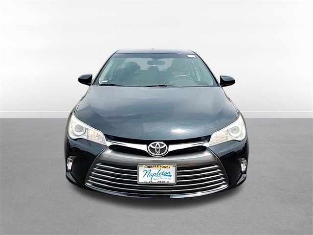 Used 2015 Toyota Camry LE with VIN 4T4BF1FK7FR488176 for sale in Oak Lawn, IL