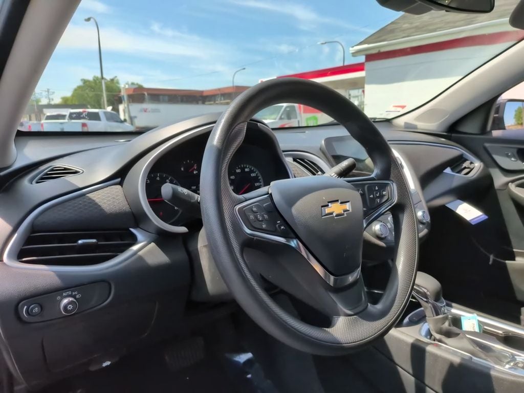 2024 Chevrolet Malibu 1LT - Photo 27