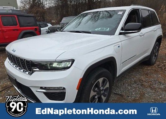 2023 Jeep Grand Cherokee 4xe's photo