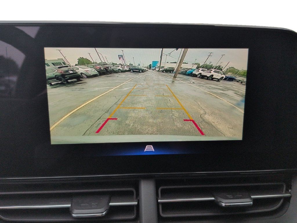 2025 Chevrolet Trax LT - Photo 15