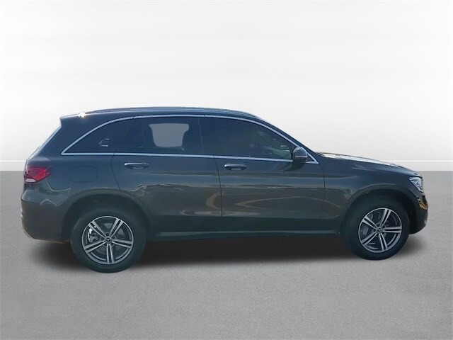2020 Mercedes Benz GLC 300 photo 4