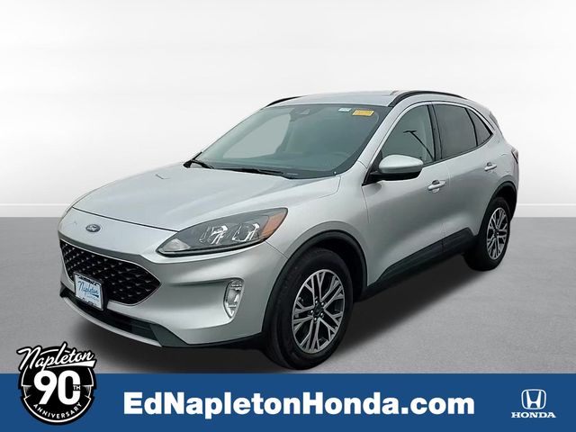 2020 Ford Escape SEL's photo