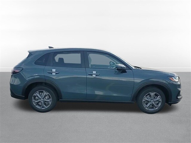 2026 Honda HR-V LX photo 4